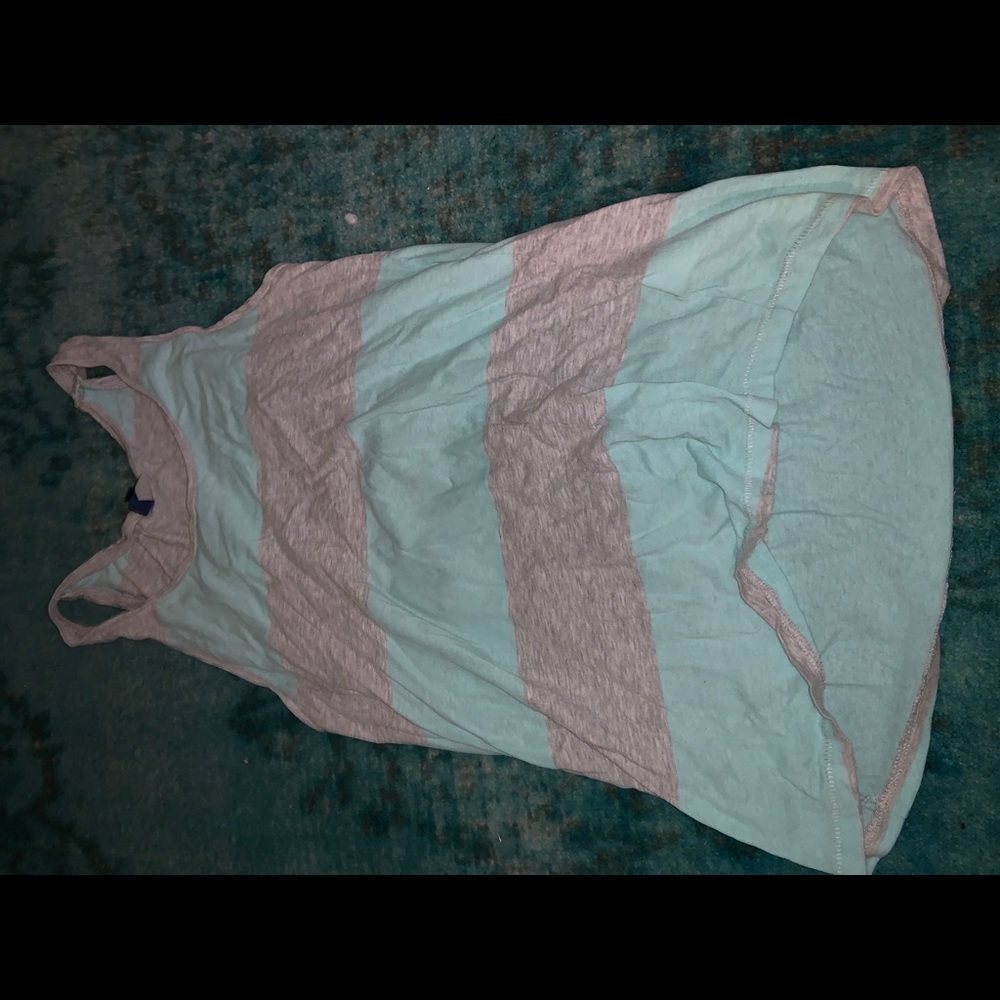 Divided tank top